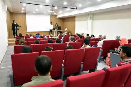 Van'da Kurulan 'Çocuk Üniversitesi' Eğitime Başladı Van'da Kurulan 'Çocuk Üniversitesi' Eğitime Başladı