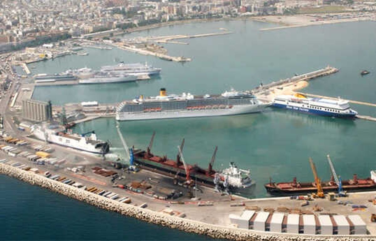 Yıldırım, İtalya'daki Taranto Limanı'nı İstiyor