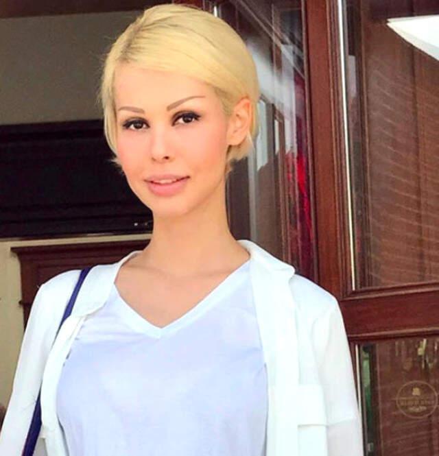Adnan Oktar'ın Gözaltına Alınmasını Kutlayan Kedicik Ceylan Özgül Kimdir?