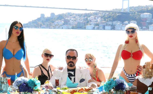 Adnan Oktar'ın Paranoid Şizofreni Hastası Olduğu İçin Tutuklanamayacağı İddia Edildi
