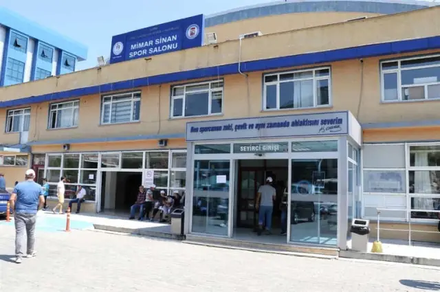 Kırkpınar'ın Yiğitleri Er Meydanı İçin Kayıt Yaptırmaya Başladı