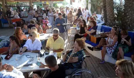 Plaj Modasını Tanıttılar Plaj Modasını Tanıttılar