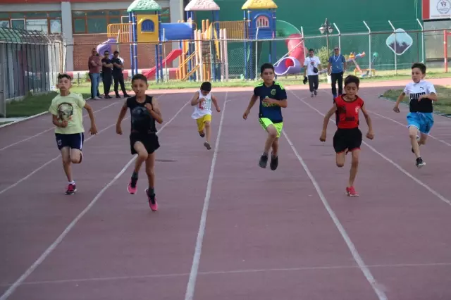 Ağrı'da 15 Temmuz Destanı Sportif Etkinliklerle Hatırlanacak Ağrı'da 15 Temmuz Destanı Sportif Etkinliklerle Hatırlanacak