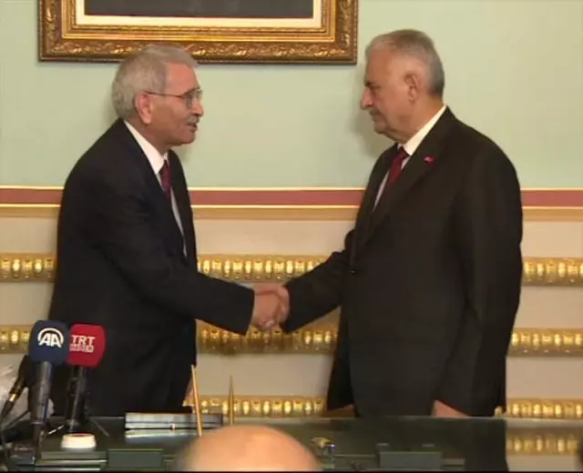 Binali Yıldırım Görevini Devraldı