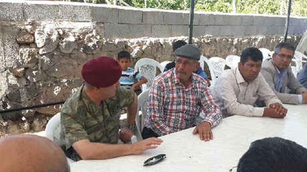 Efsane Komutan', Halisdemir'in Mezarını Sık Sık Ziyaret Ediyor (2)