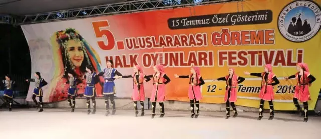 Kapadokya'da 5.uluslararası Halk Oyunları Festivali Başladı
