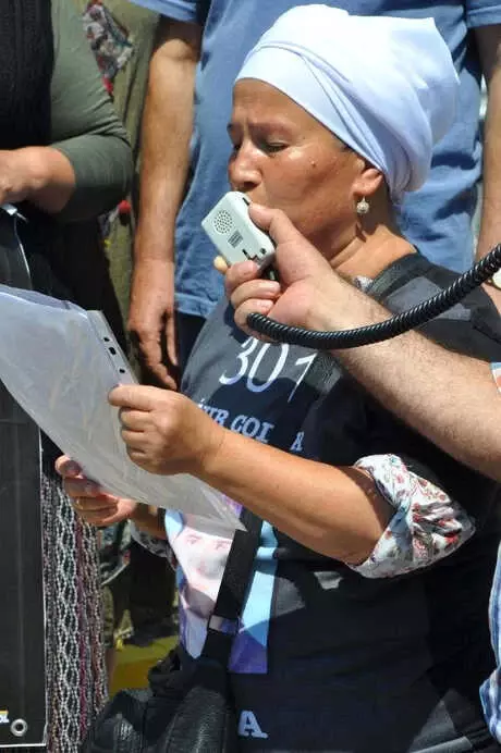 Madenci Aileleri, 'Adalet Buluşması' İçin Soma'dan Yola Çıktı Madenci Aileleri, 'Adalet Buluşması' İçin Soma'dan Yola Çıktı