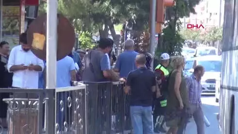 Manisa Madenci Aileleri Soma'dan 'Adalet' Yolculuğuna Çıktı Manisa Madenci Aileleri Soma'dan 'Adalet' Yolculuğuna Çıktı