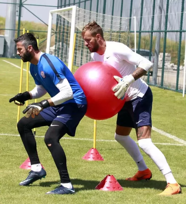 Sıcak, Antalyaspor'un Temposunu Bozmadı