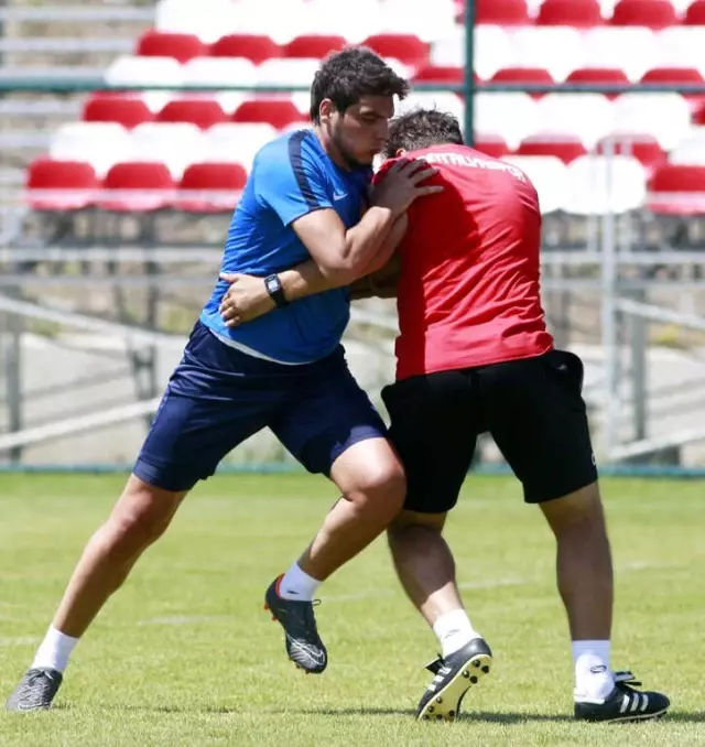 Sıcak, Antalyaspor'un Temposunu Bozmadı