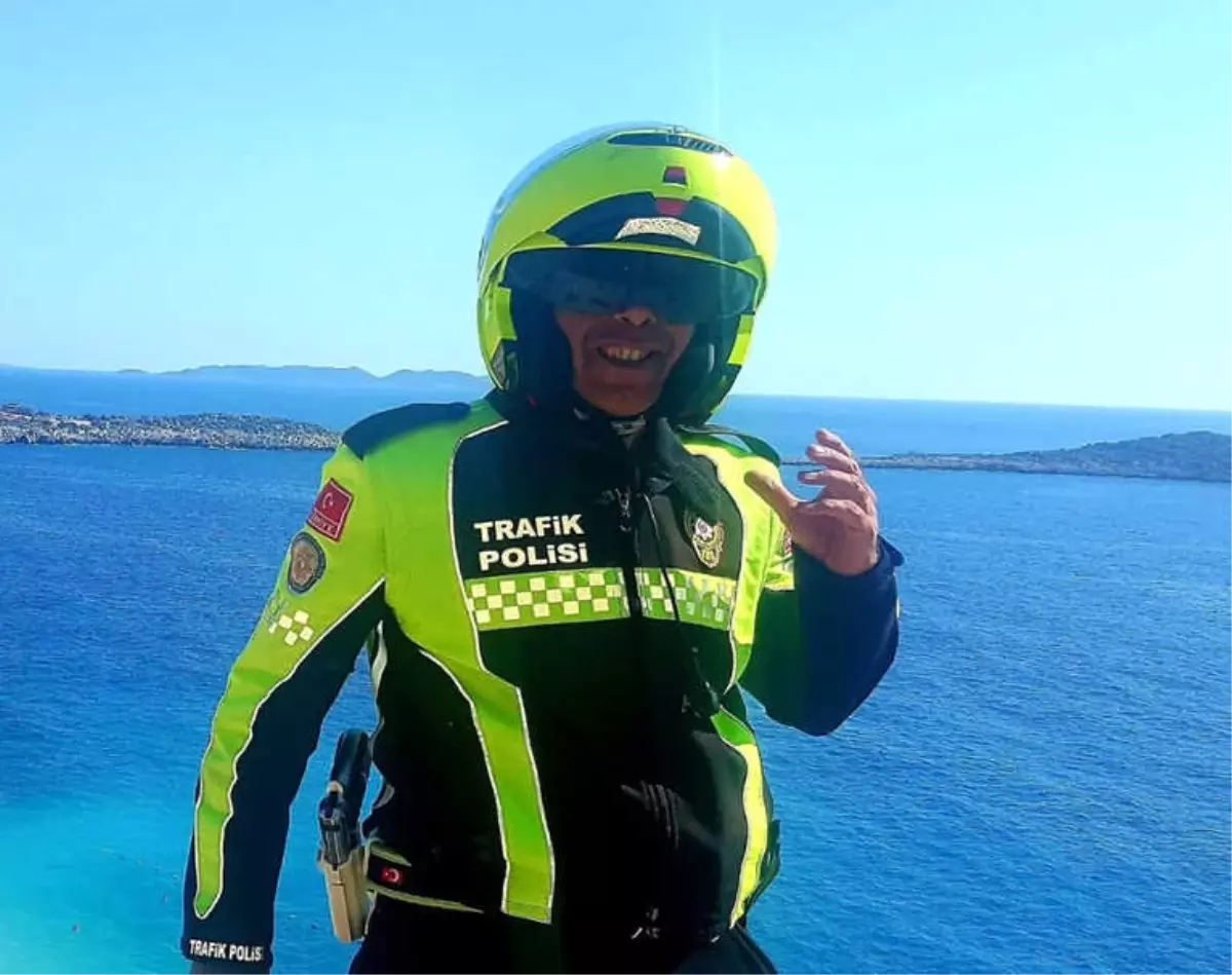 Kalbine Demir Saplanan Trafik Polisi Hayatını Kaybetti