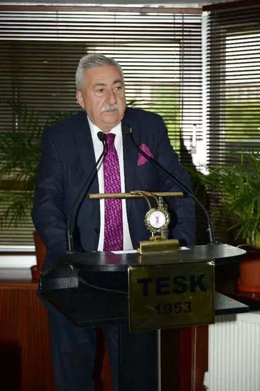 Bendevi Palandöken'den Mesleki Eğitime Destek Mesajı
