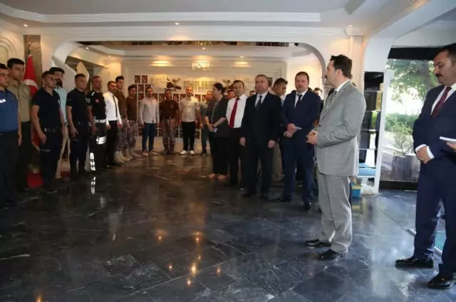 Mardin'de 80 Polise Çeyrek Altın Verildi