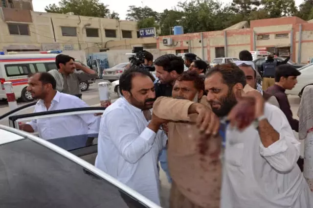 Pakistan'da Seçim Mitinglerine Saldırı: En Az 80 Ölü