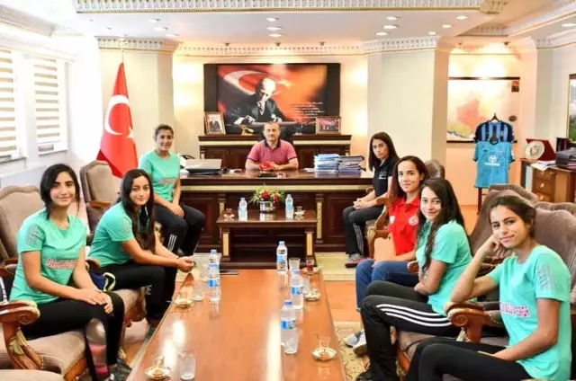 Tuncelili Raftingciler İtalya'da Türkiye'yi Temsil Edecek