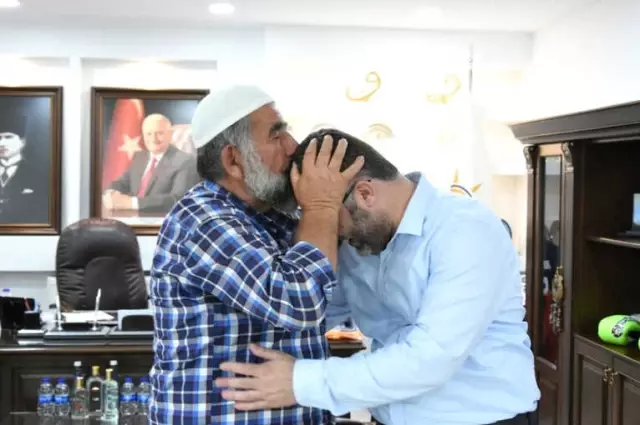 AK Parti İl Başkanı Keskin Vatandaşları Dinledi