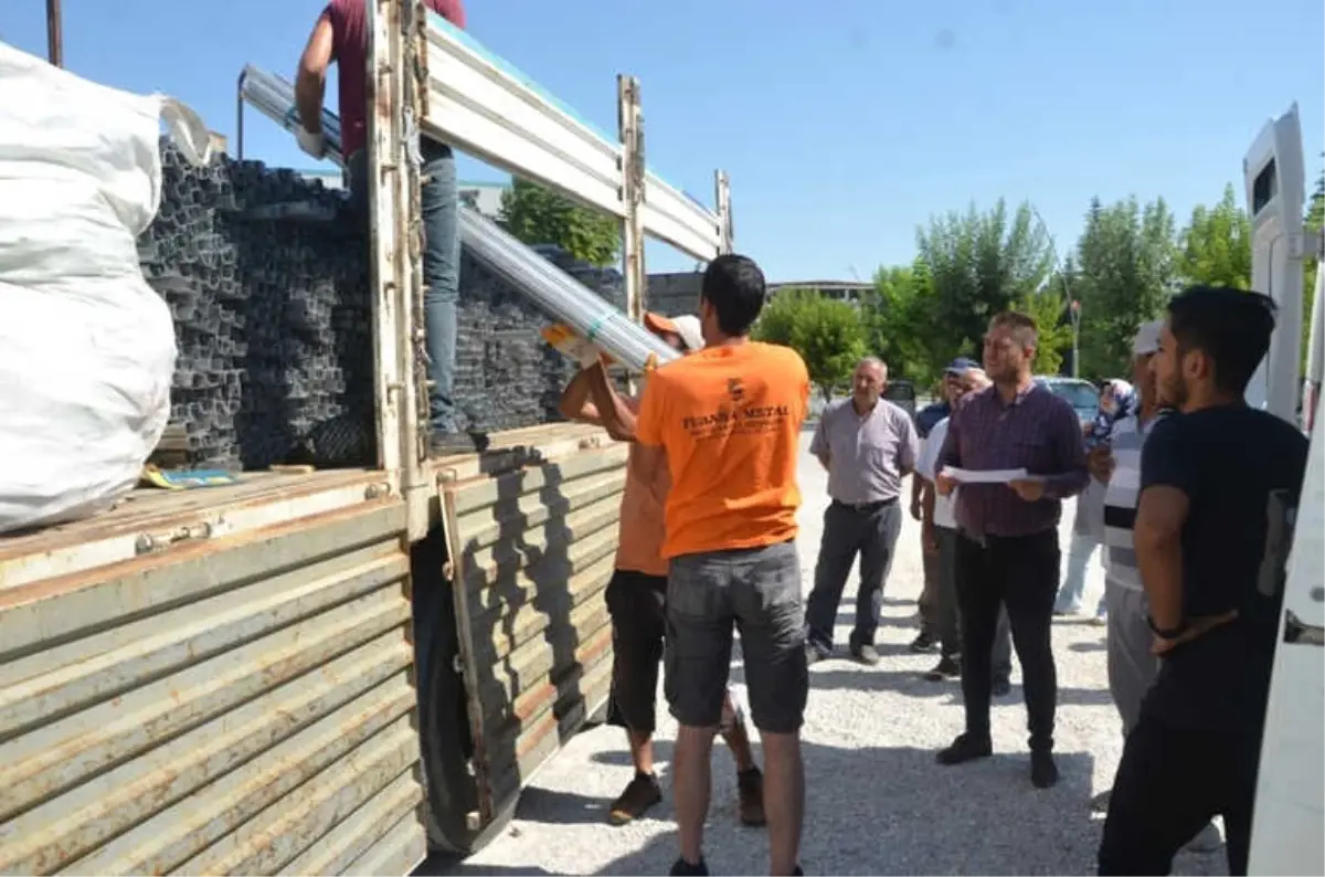 Ereğli'de Tarımsal Destekleme Kapsamında Aparatlar Çiftçilere Dağıtıldı