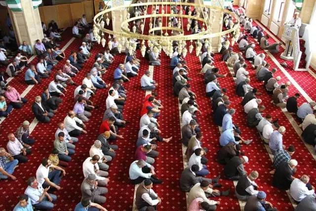 Hizan'da '15 Temmuz Demokrasi ve Milli Birlik Günü' Anma Programı Dolayısıyla Mevlit Okutuldu