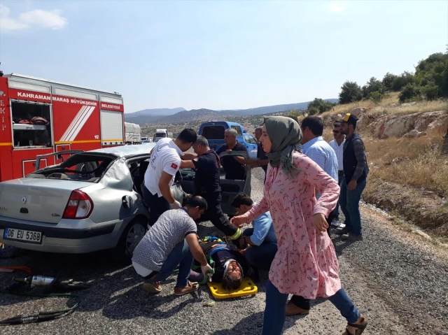 Kahramanmaraş Ta Trafik Kazası 1 Ölü 6 Yaralı Haberi Fotografı Fotografları