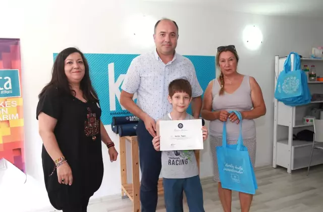 Keta'da Öğrenciler Satranç Eğitimlerini Tamamladı