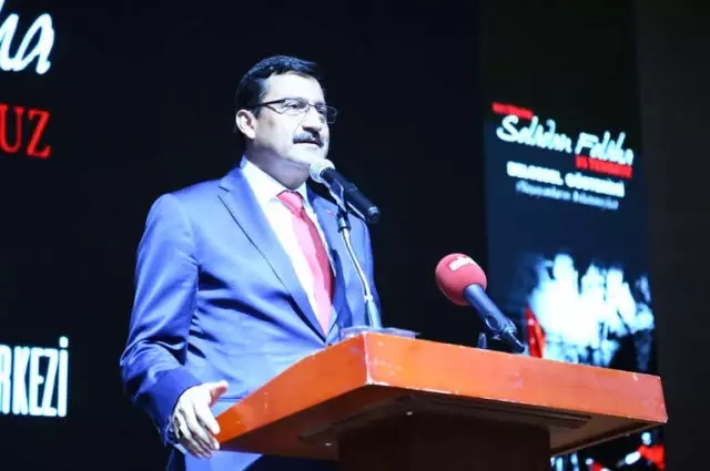 15 Temmuz Destanını Anlatan 'Seladan Felaha' İzleyici ile Buluştu 15 Temmuz Destanını Anlatan 'Seladan Felaha' İzleyici ile Buluştu