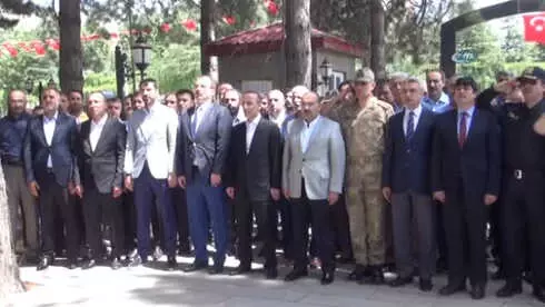 Bitlis'te 15 Temmuz Şehitleri Anıldı Bitlis'te 15 Temmuz Şehitleri Anıldı