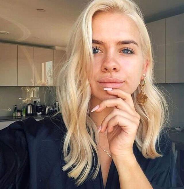 Instagram Fenomeni Olmak İçin Dünyanın En İyi Üniversitesini Yarıda Bıraktı