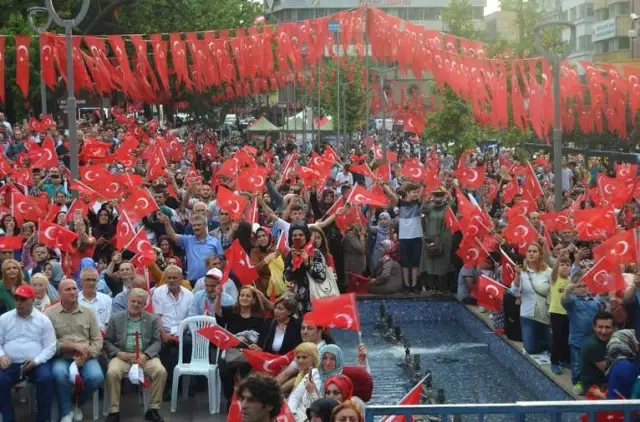 Trabzon'da 15 Temmuz Yürüyüşü Trabzon'da 15 Temmuz Yürüyüşü