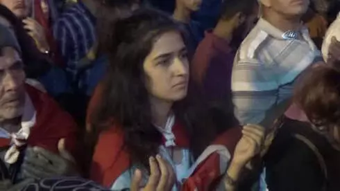 Kütahyalılar, 15 Temmuz'un İkinci Yıl Dönümünde Zafer Meydanı'na Akın Etti Kütahyalılar, 15 Temmuz'un İkinci Yıl Dönümünde Zafer Meydanı'na Akın Etti