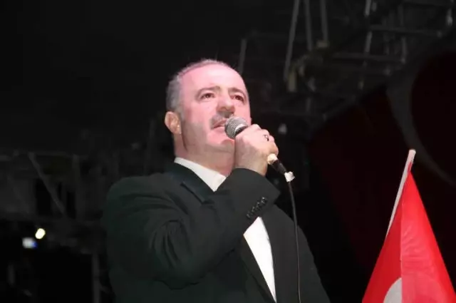 Van'da 15 Temmuz Demokrasi ve Milli Birlik Günü Van'da 15 Temmuz Demokrasi ve Milli Birlik Günü