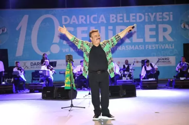 Bülent Sertaş Darıcalıları Coşturdu