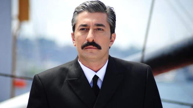 Erkan Petekkaya Kimdir?