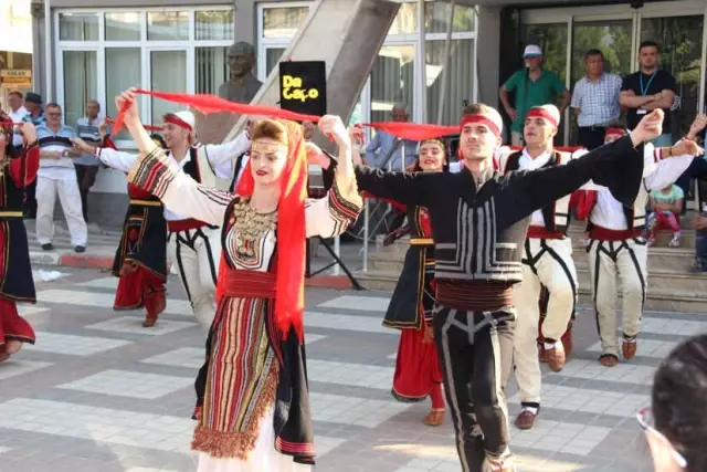 Festival Coşkusu Tüm Şehri Sardı Festival Coşkusu Tüm Şehri Sardı