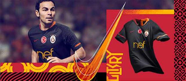 Galatasaray'ın Dış Saha Forması Satışa Sunuldu