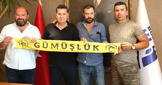 Ünlü Oyuncu Nejat İşler Gümüşlükspor'un Asbaşkanı Oldu