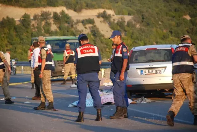 Tokat'ta Traktör Şarampole Yuvarlandı: 3 Ölü, 32 Yaralı