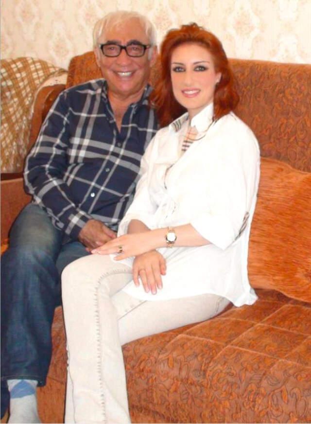 Ünlü Oyuncu Şener Şen'in Yeğeni Aslı Süme Efeoğlu Adnan Oktar Operasyonu Kapsamında Gözaltına Alındı