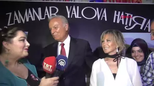Yalova'da Nostaljik Sinema Günlerinde Filiz Akın ve Ediz Hun'a Yoğun İlgi Hd Yalova'da Nostaljik Sinema Günlerinde Filiz Akın ve Ediz Hun'a Yoğun İlgi Hd