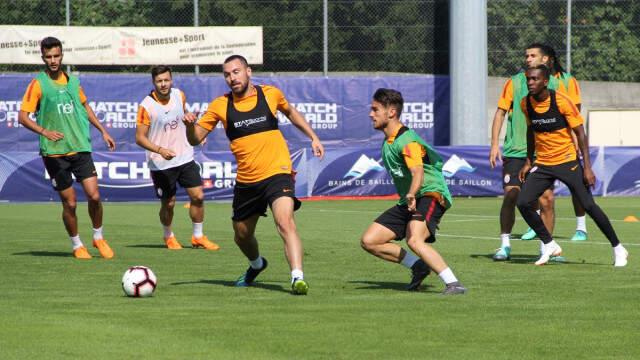 Yeni Transfer Onyekuru 6 Gol Attı Fatih Terim VAR'la Müdahale Etti