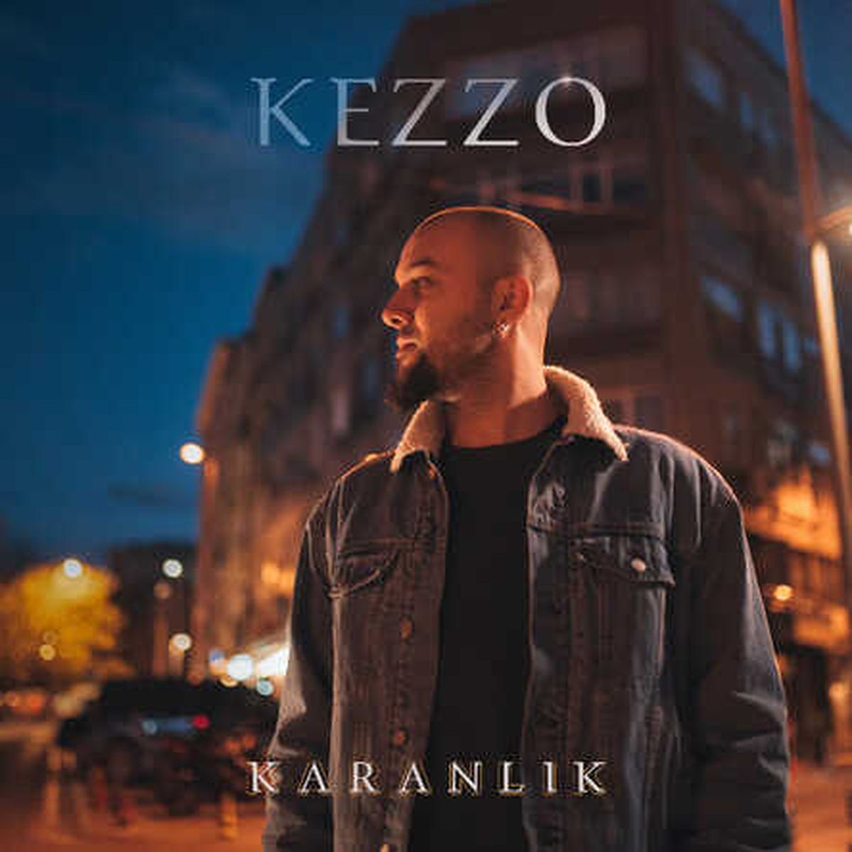 Kezzo'dan 'İlginç' Bir Klip!