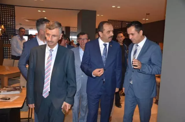 Rize'de Mobilya Mağazası Açılışı Rize'de Mobilya Mağazası Açılışı