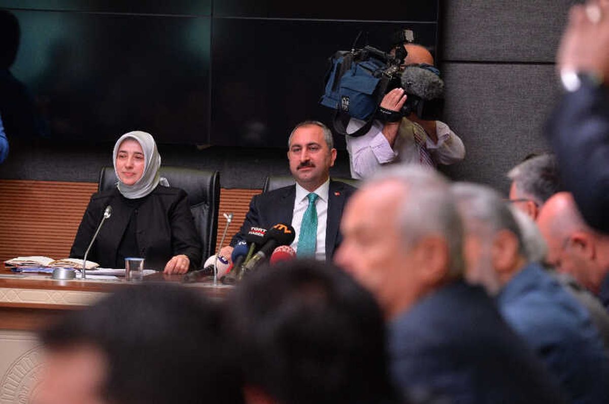 Bakan Gül'den 'Ohal' Açıklaması