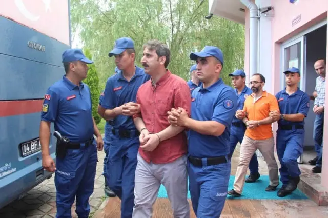 Bolu'da Fetö'nün Emniyet Yapılanması Davasında Karar Verildi Bolu'da Fetö'nün Emniyet Yapılanması Davasında Karar Verildi