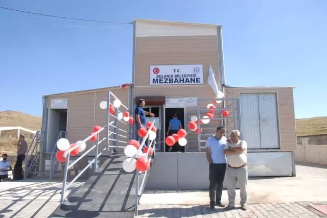 Bulanık'ta Mobil Kesimhanenin Açılışı Yapıldı Bulanık'ta Mobil Kesimhanenin Açılışı Yapıldı