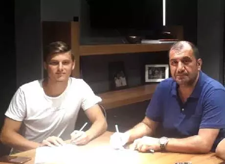 Karabükspor, Berke Sağkan'ı Kadrosuna Kattı