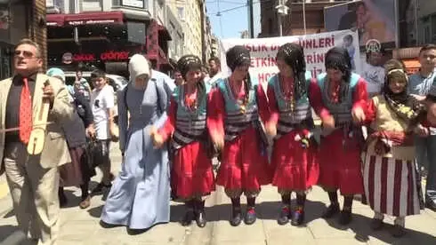 Kuş Dili Vatandaşlara Tanıtıldı Kuş Dili Vatandaşlara Tanıtıldı