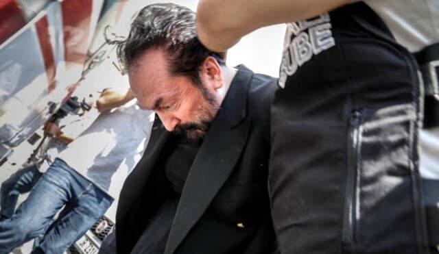 Adnan Oktar'ın Gözaltına Alınmadan Önce Son Röportajını Nevşin Mengü'ye Verdiği Ortaya Çıktı