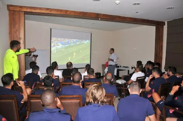 Alanyaspor'a 'Var' Eğitimi