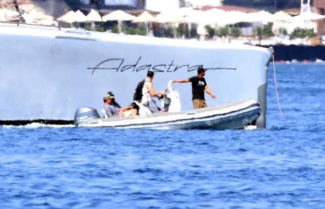 Bodrum'da Milyonluk Yatı Görmek İsteyenler Sahile Akın Etti