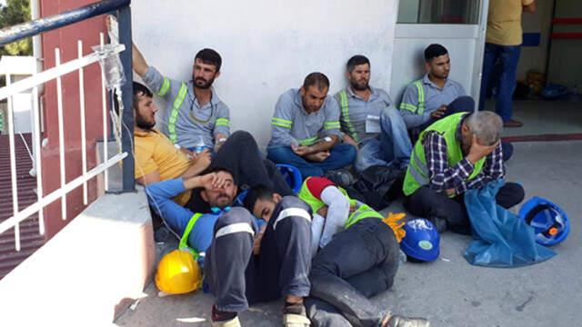 İzmir'deki Sanayi Tesisinde Gıda Zehirlenmesi Şüphesiyle 3 Bin 300 Kişi Hastaneye Gitti